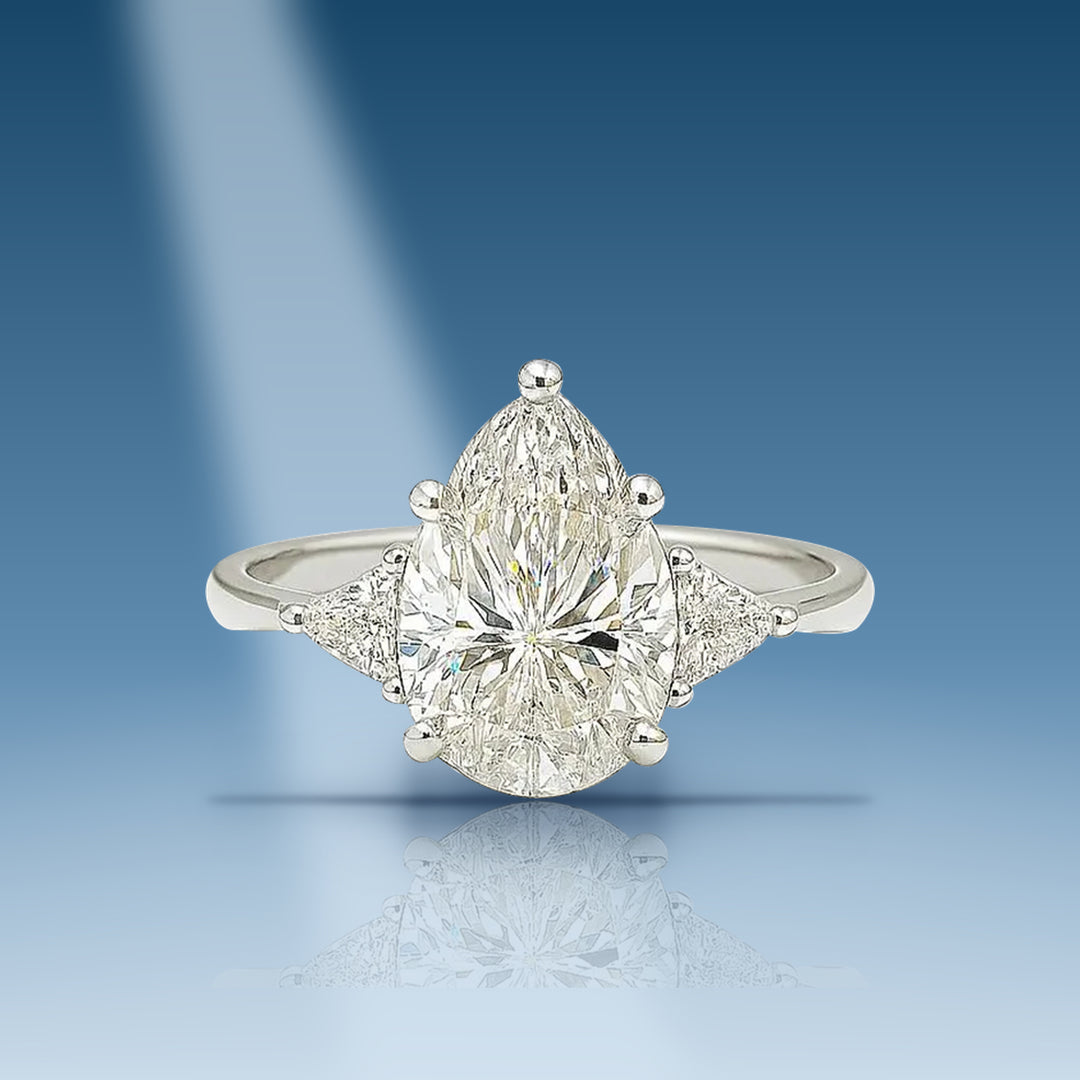 White gold lab diamond pear-triangle ring