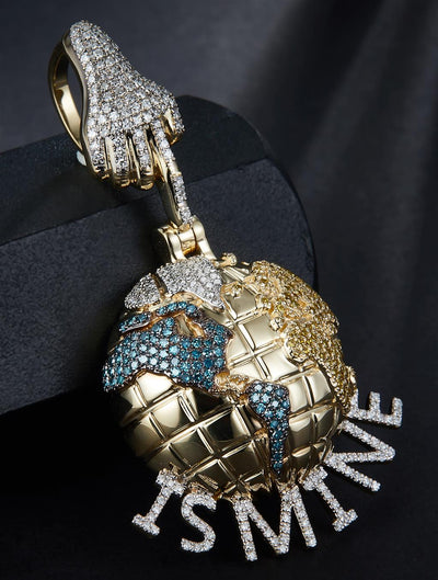 1.373 Ct. Diamond 10 Kt Gold (Yellow). Globe(World) is Mine with Hand with Yellow & Blue Diamonds Pendant. (Unisex).