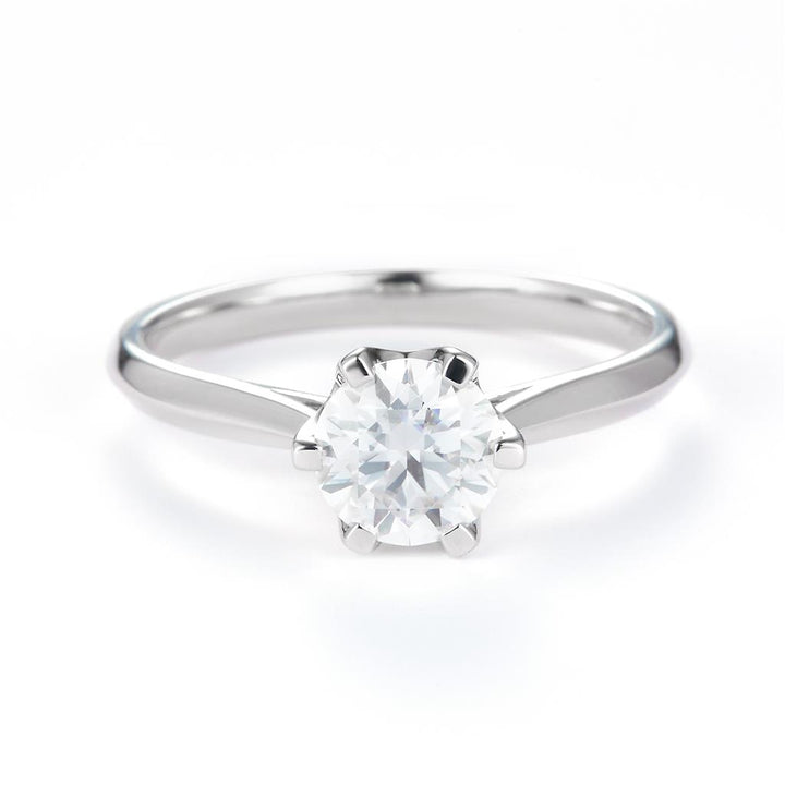 1 Ct. Moissanite Sterling Silver (White). Solitaire Ring. (Women). Size 7.5