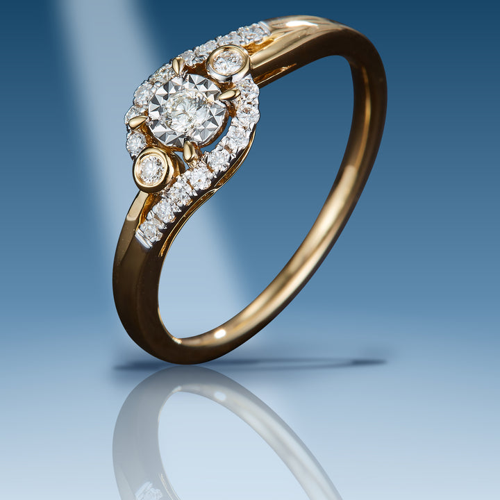 Yellow gold diamond ring