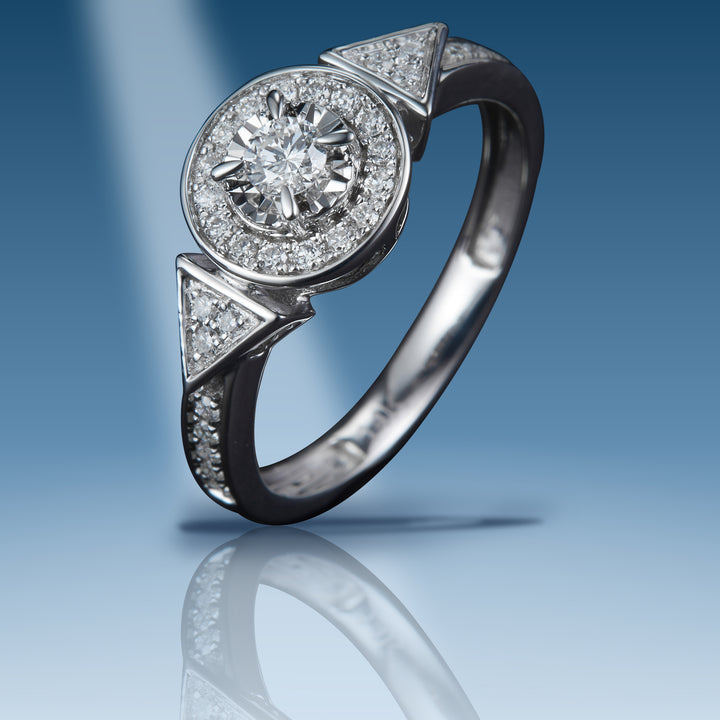 White gold diamond ring