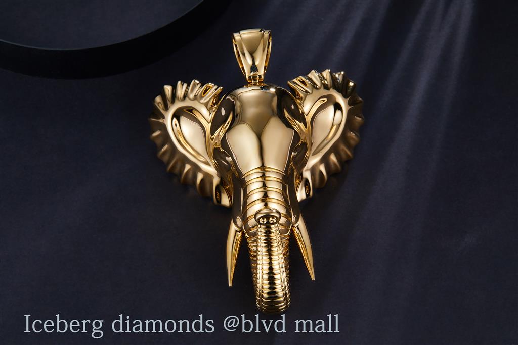 14 Kt Gold (Yellow). CUSTOM ELEPHANT HEAD W TUSK Pendant. (Unisex).