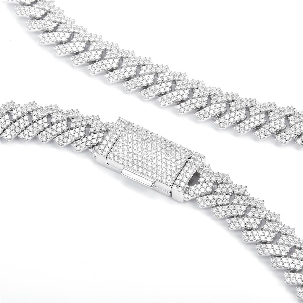 16.8 Ct. Moissanite Sterling Silver (White). Chain. (Unisex). 22 in Long. 10 mm Wide