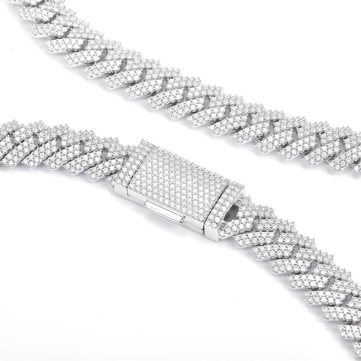 16.8 Ct. Moissanite Sterling Silver (White). Chain. (Unisex). 22 in Long. 10 mm Wide