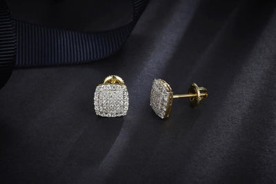 0.315 Ct. Diamond 14 Kt Gold (Yellow). Studs Earrings. (Unisex).