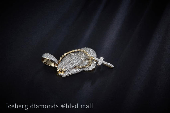 1.587 Ct. Diamond 10 Kt Gold (Yellow). Praying Hand with Rosary & Cross Pendant. (Women).