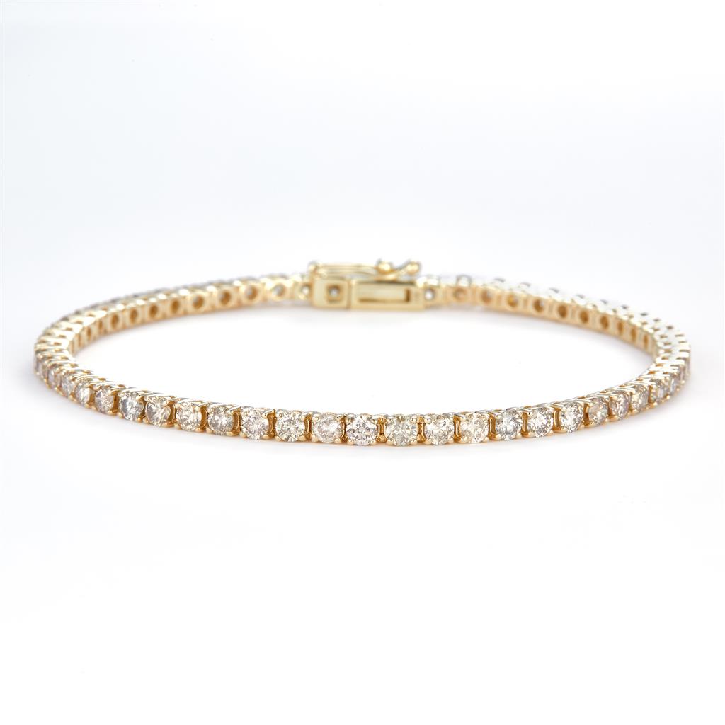 3.9 Ct. Diamond 10 Kt Gold (Yellow). TENNS Bracelet. (Unisex). 7 in Long. 2.7 mm Wide