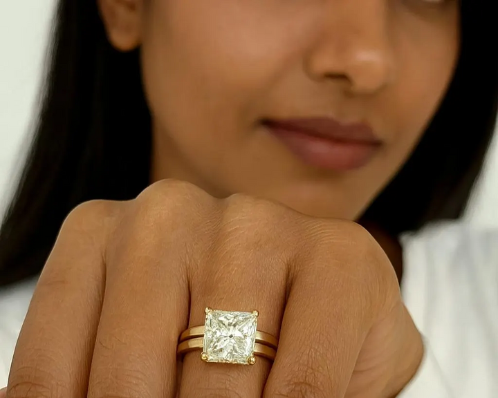 2.5 Ct. Diamond 10 Kt Gold (Yellow). Princess Cut Ring. (Women). Size 7