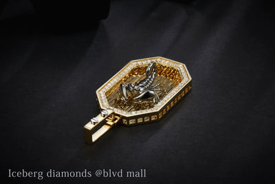 0.52 Ct. Diamond 14 Kt Gold (Yellow). 3D Scorpian on Solid Plate with Diamond Bezel Pendant. (Men).