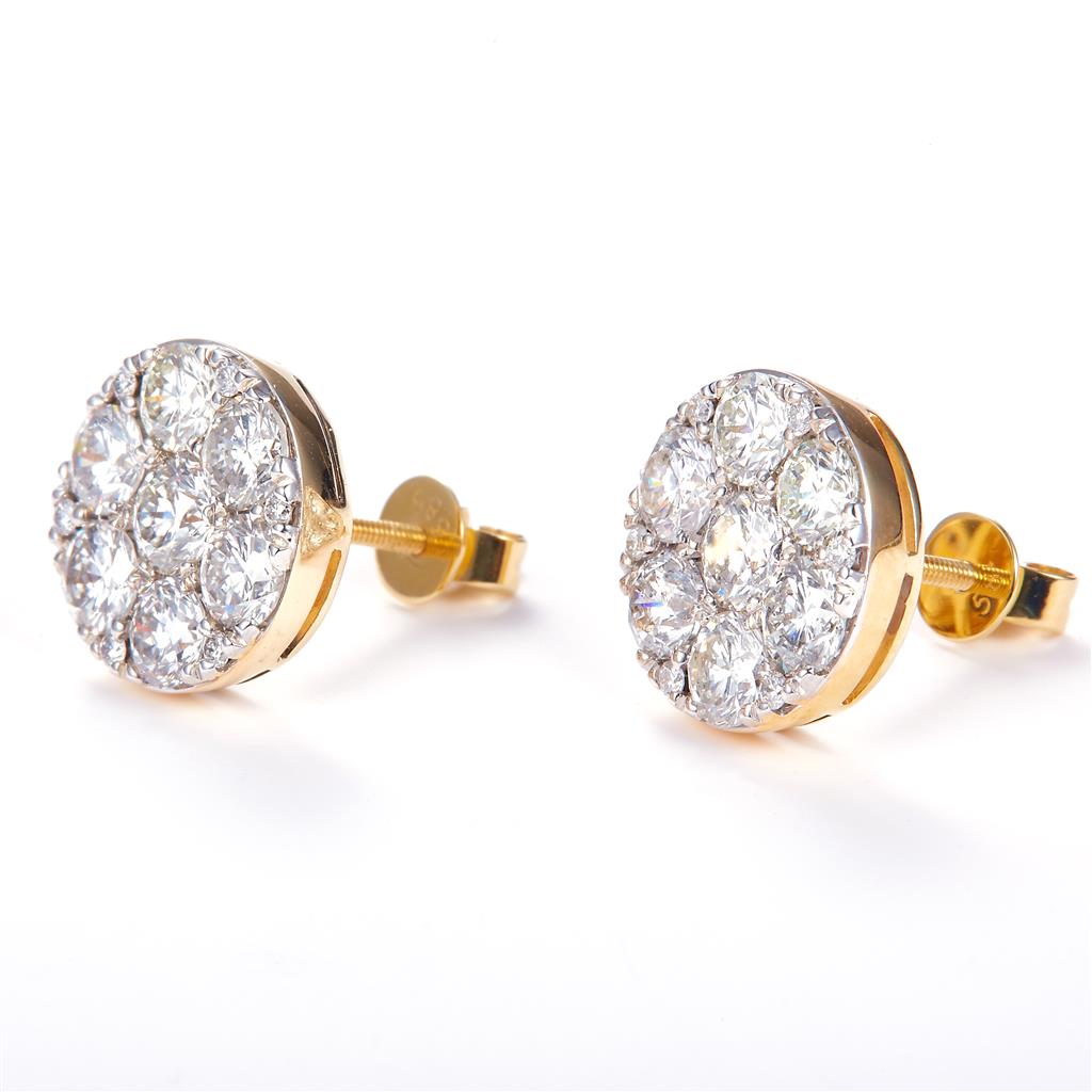 3.081 Ct. Diamond 14 Kt Gold (Yellow). Flower Style Studs Earrings. (Unisex).