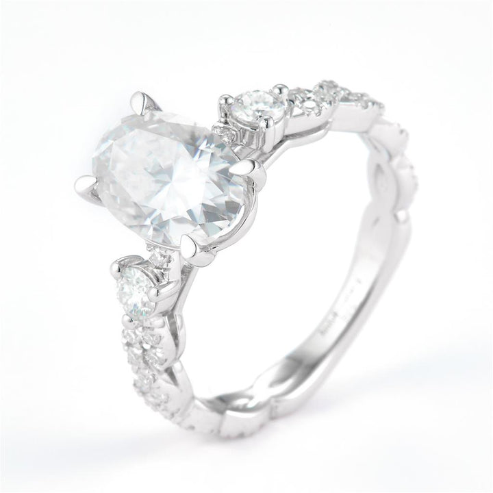 2.96 Ct. Moissanite Sterling Silver (White). Solitaire with Oval Center Ring. (Women). Size 7.5