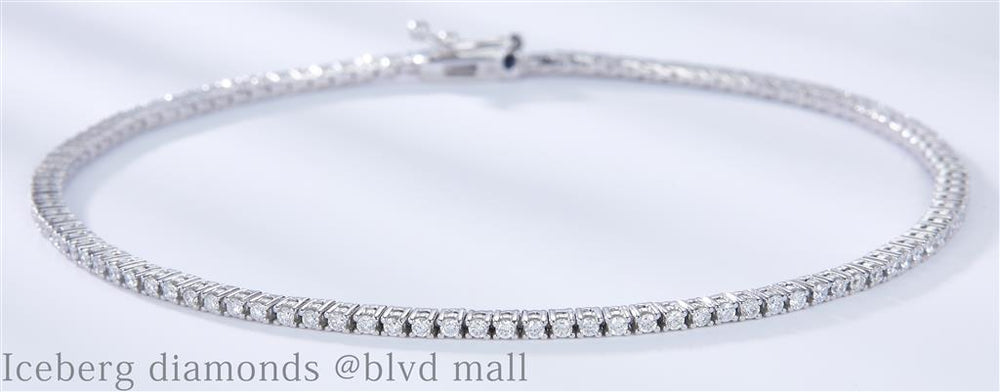 White gold diamond tennis bracelet