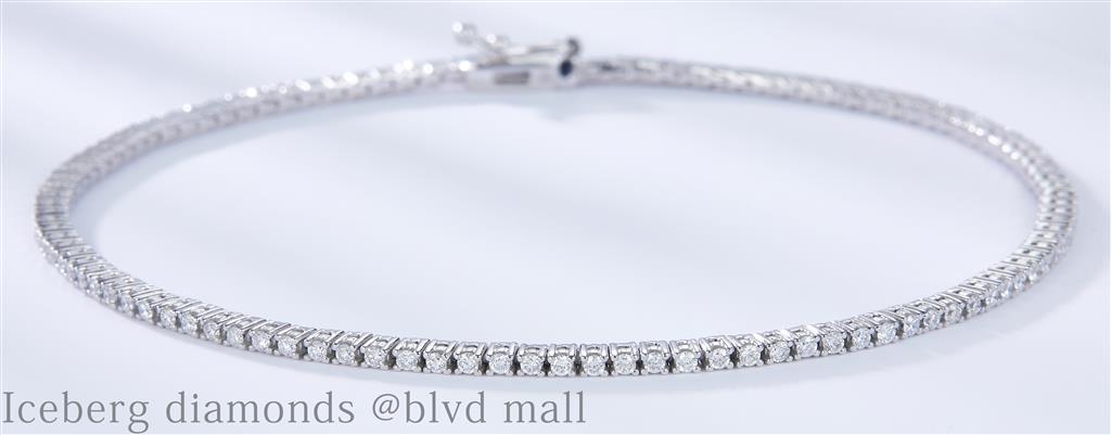 1.09 Ct. Diamond 10 Kt Gold (White). Tennis Bracelet. (Unisex). 8 in Long. 1.35 mm Wide