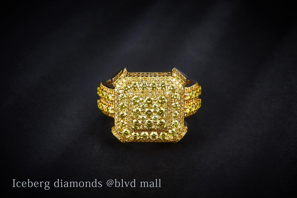 3.091 Ct. Diamond 10 Kt Gold (Yellow). with YELLOW Diamonds Ring. (Men). Size 10