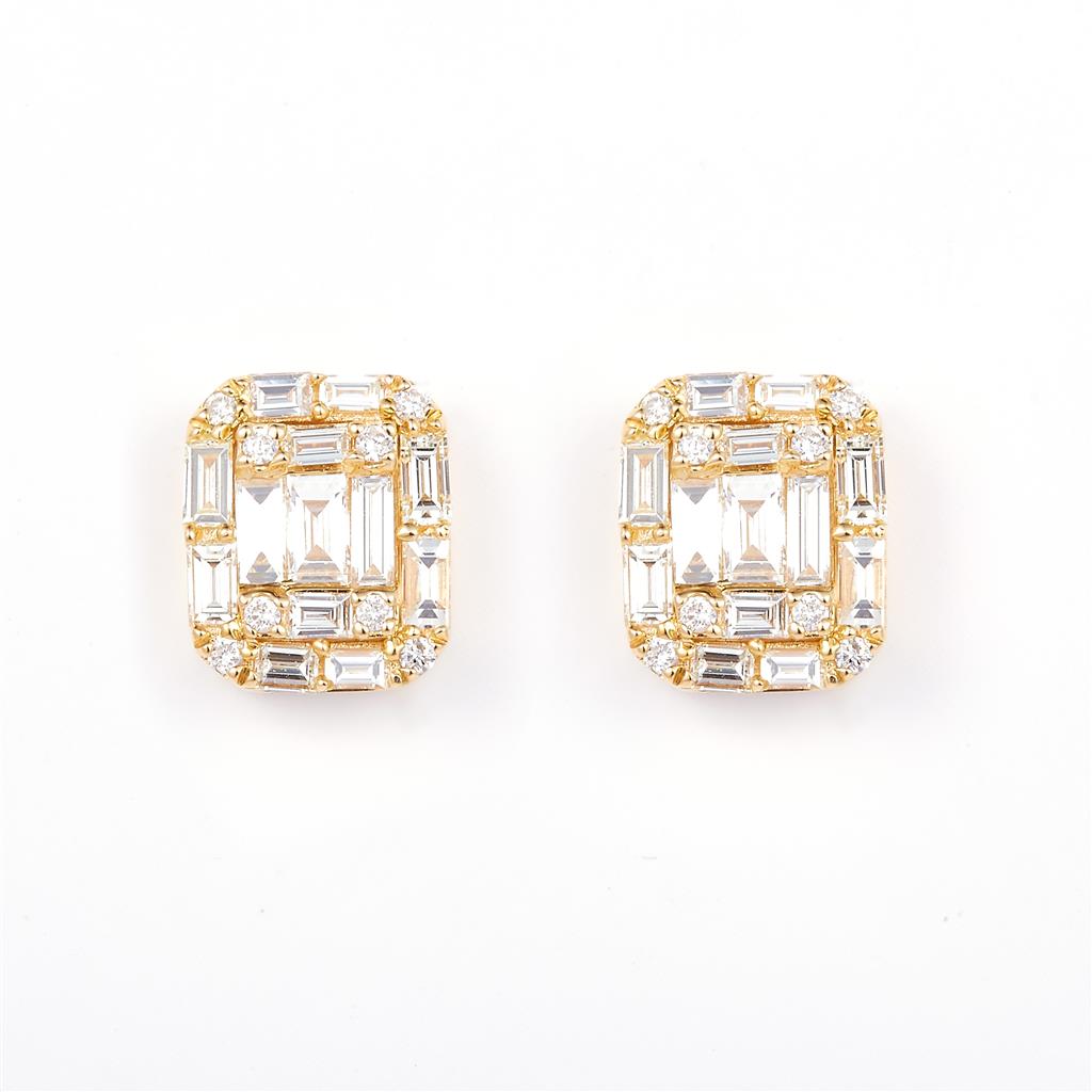 0.864 Ct. Diamond 14 Kt Gold (Yellow). Studs with Baguettes Earrings. (Unisex).
