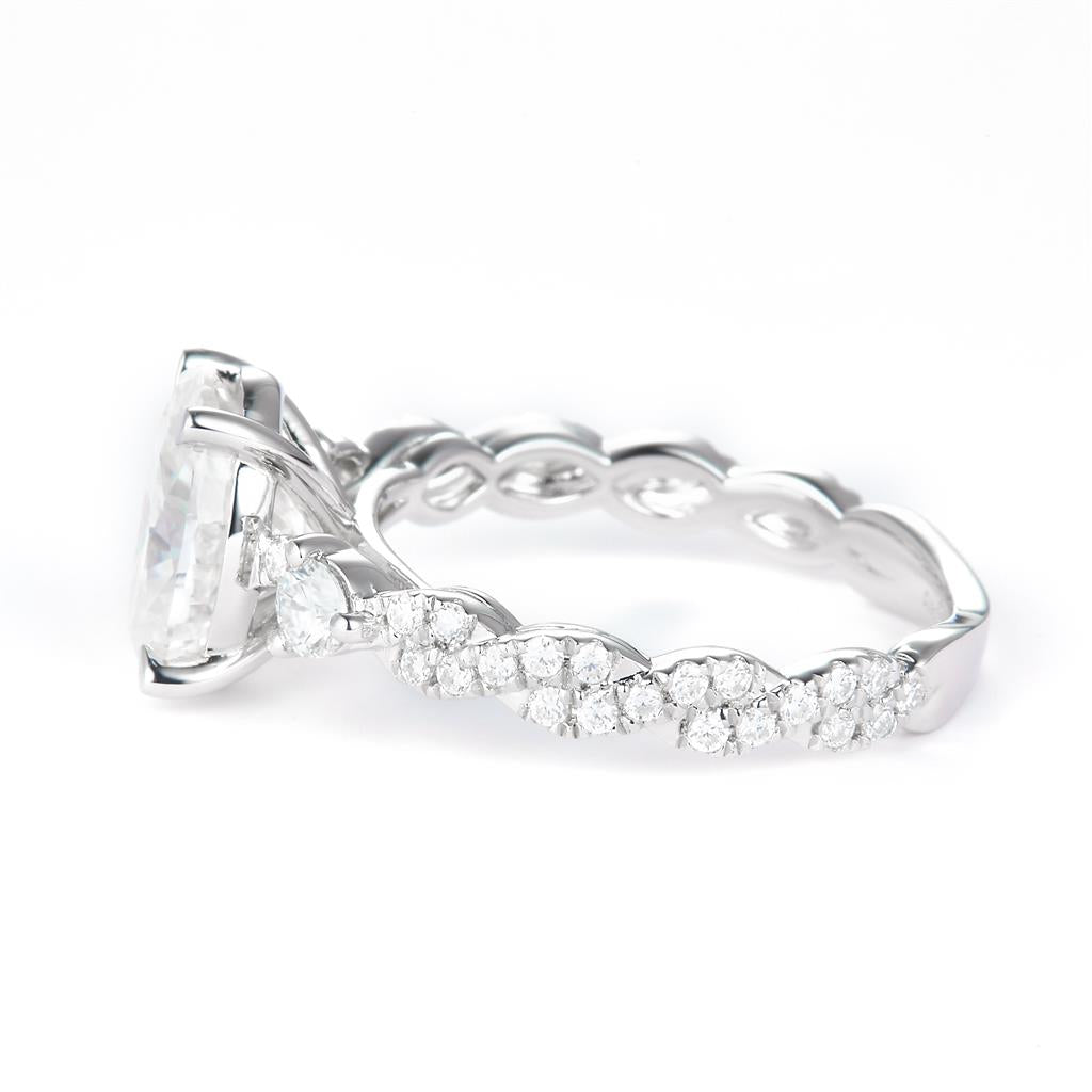 2.96 Ct. Moissanite Sterling Silver (White). Solitaire with Oval Center Ring. (Women). Size 7.5