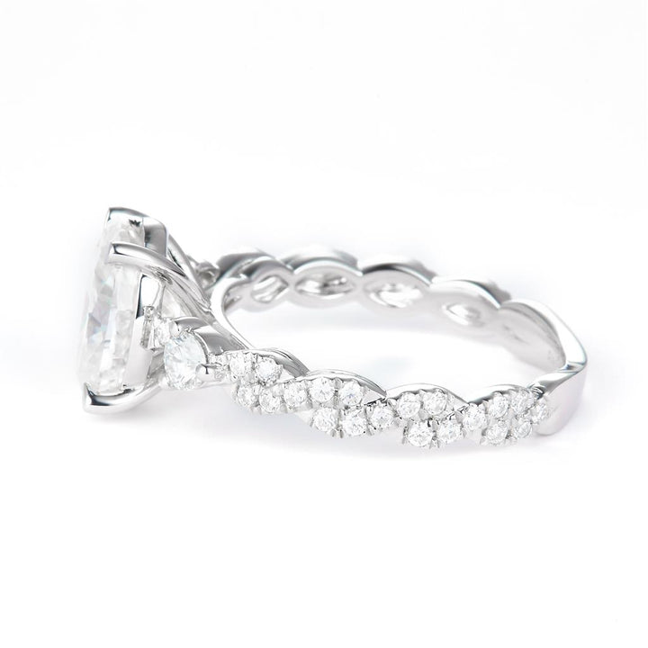 2.96 Ct. Moissanite Sterling Silver (White). Solitaire with Oval Center Ring. (Women). Size 7.5