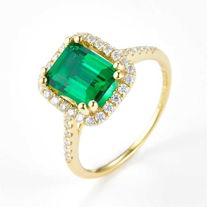2.532 Ct. Moissanite Sterling Silver (Yellow). Simulant Emerald Yellow Gold Plated Ring. (Women). Size 8