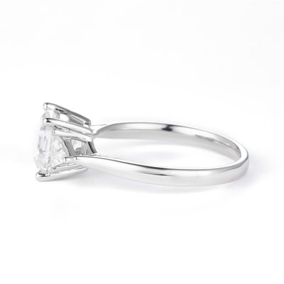 2.1 Ct. Moissanite Sterling Silver (White). Solitaire Ring with Emerald Cut Center Stone Ring. (Women). Size 7.5