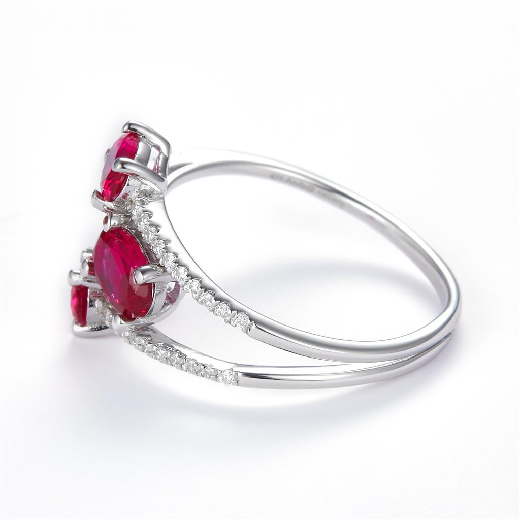 1.03 Ct. Moissanite Sterling Silver (White). Simulant Ruby Ring. (Women). Size 6