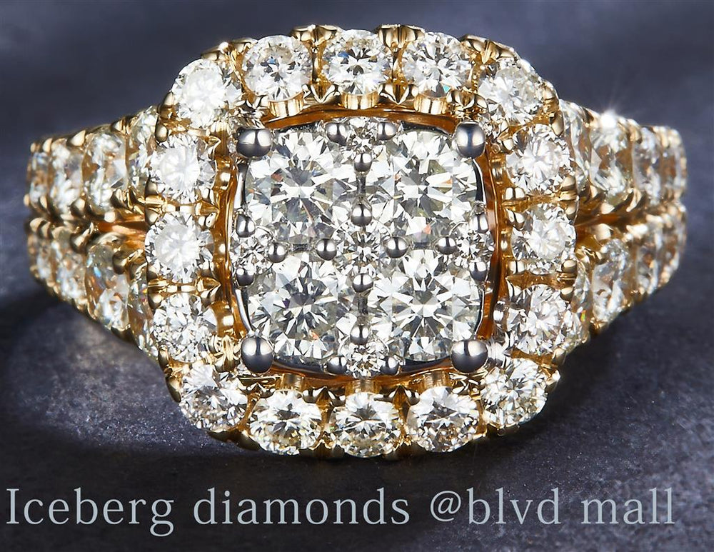 Yellow gold diamond ring