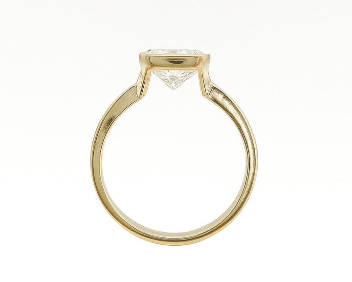2 Ct. Diamond 14 Kt Gold (Yellow). Cushion Solitaire Ring. (Women). Size 7