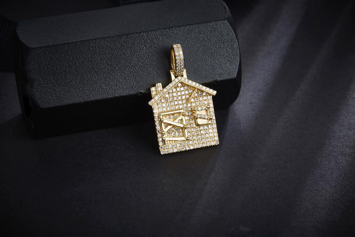 0.612 Ct. Diamond 14 Kt Gold (Yellow). Trap House Pendant. (Men).