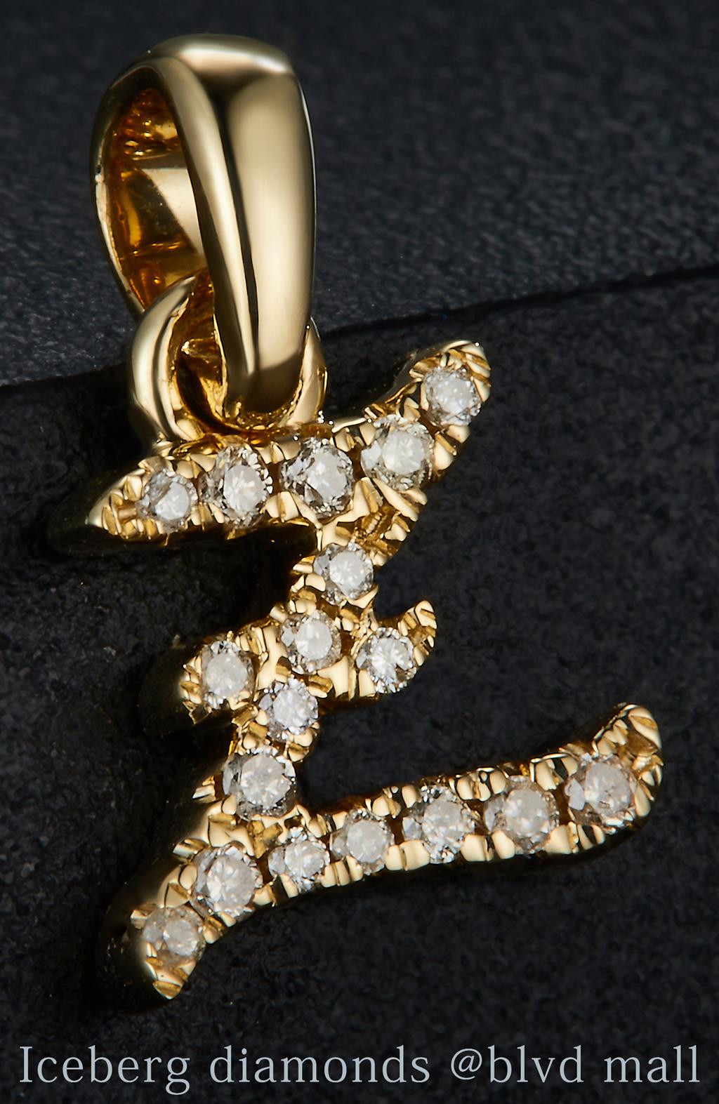 0.077 Ct. Diamond 10 Kt Gold (Yellow). Initial Letter/Alphabet "Z" Pendant. (Women).