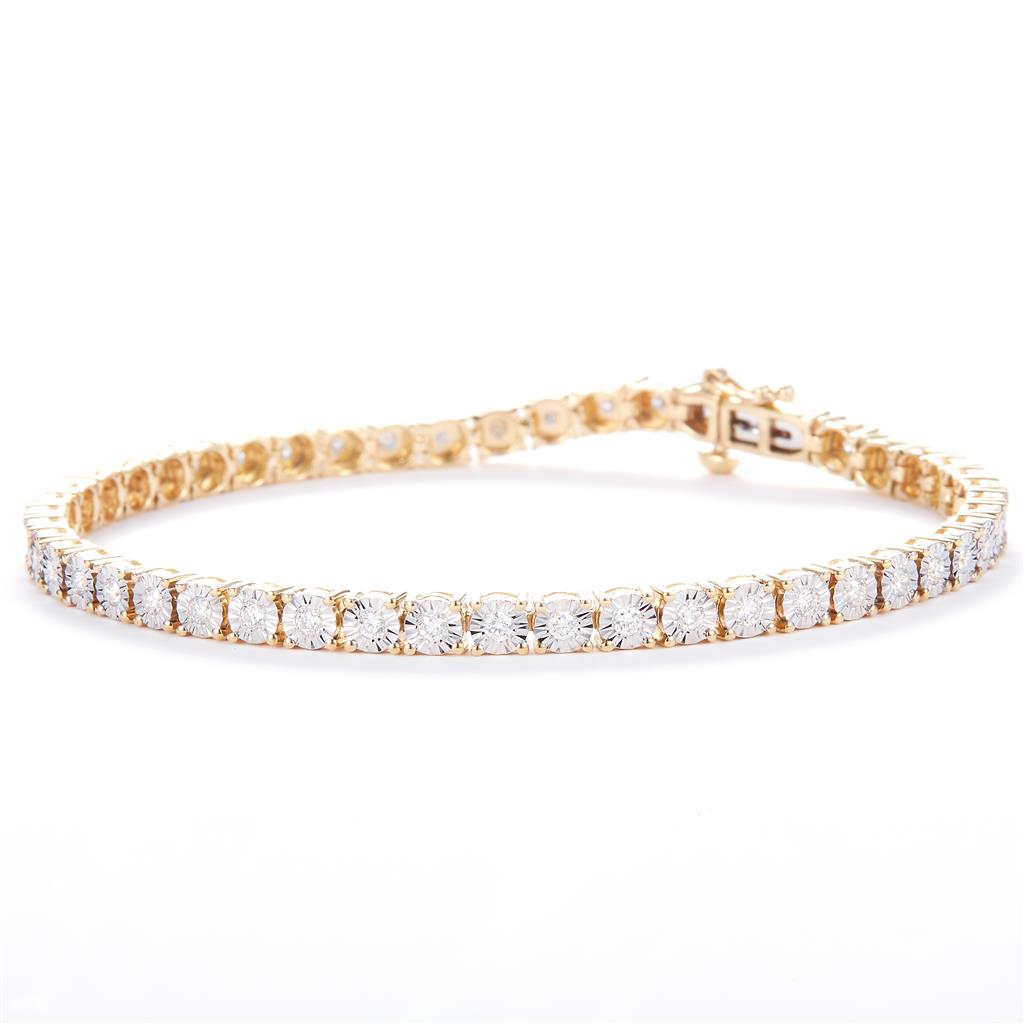 1.08 Ct. Diamond 10 Kt Gold (Yellow). Tennis with Illusion Setting Bracelet. (Unisex). 7 in Long. 3.7 mm Wide