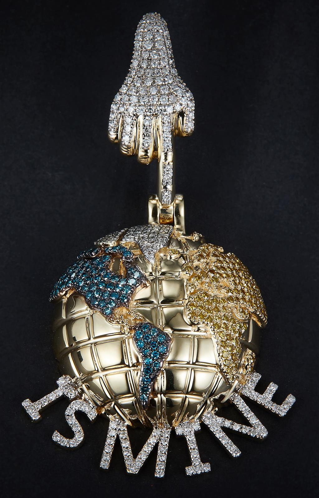 1.373 Ct. Diamond 10 Kt Gold (Yellow). Globe(World) is Mine with Hand with Yellow & Blue Diamonds Pendant. (Unisex).