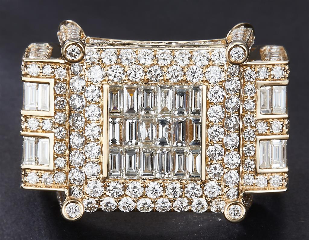 5.663 Ct. Diamond 14 Kt Gold (Yellow). with Baguettes Designer Ring. (Men). Size 10