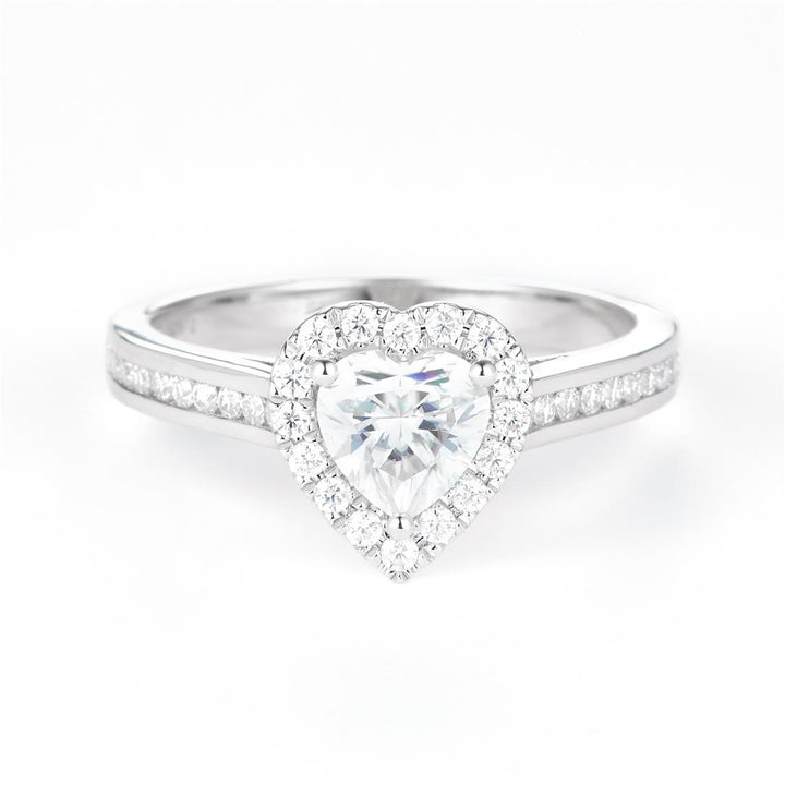 1.15 Ct. Moissanite Sterling Silver (White). Solitaire with Heart Shape Center Stone Ring. (Women). Size 7.5