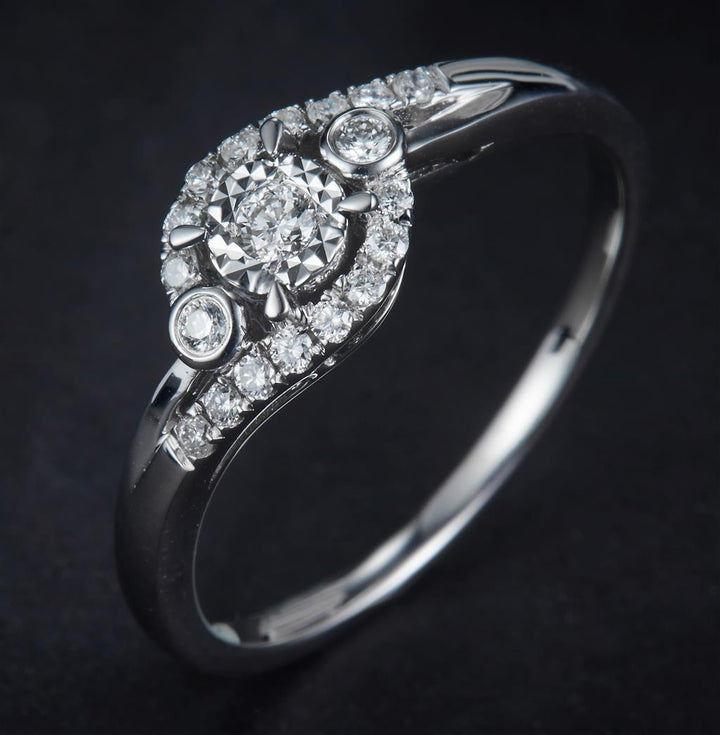 0.21 Ct. Diamond 14 Kt Gold (White). Ring. (Women). Size 7.5