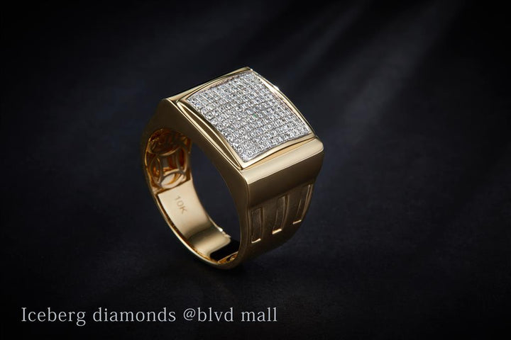 0.435 Ct. Diamond 10 Kt Gold (Yellow). Ring. (Men). Size 10