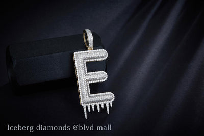 1.644 Ct. Diamond 10 Kt Gold (Yellow). Initial Letter (Alphabet) E with Drip Pendant. (Men).