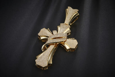 4.211 Ct. Diamond 10 Kt Gold (Yellow). Cross Pendant. (Men).