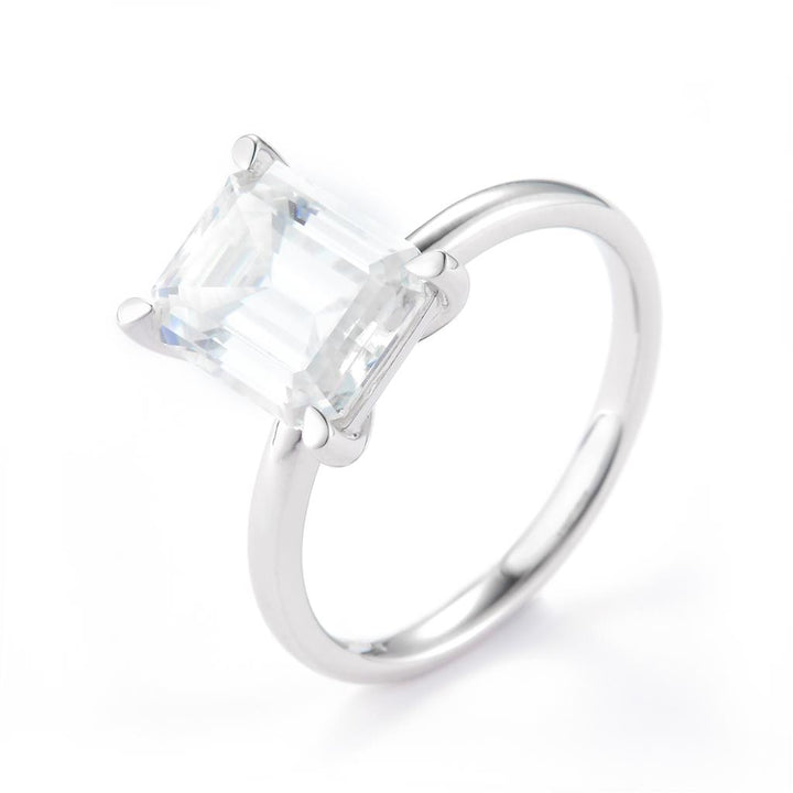 3.27 Ct. Moissanite Sterling Silver (White). Solitaire with Emerald Cut Center Stone Ring. (Women). Size 7.5
