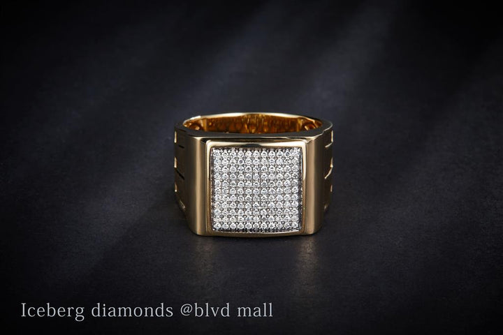 0.435 Ct. Diamond 10 Kt Gold (Yellow). Ring. (Men). Size 10