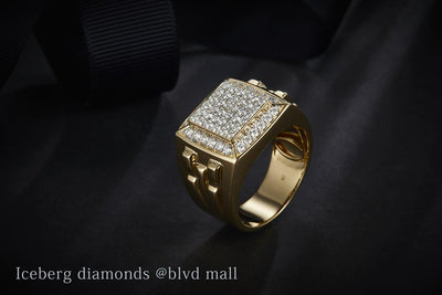 1.11 Ct. Diamond 10 Kt Gold (Yellow). Ring. (Men). Size 10