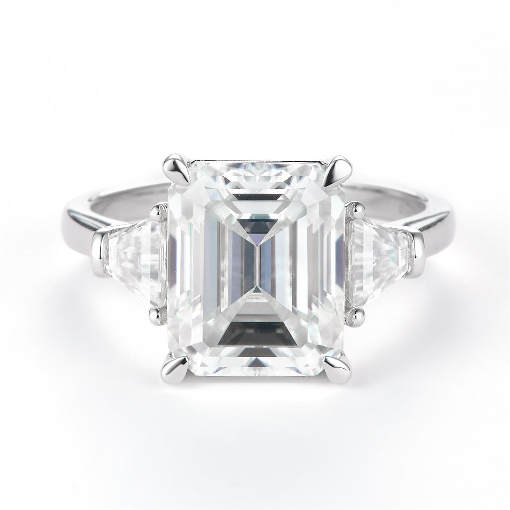5.855 Ct. Moissanite Sterling Silver (White). Solitaire with Emerald Cut Center Stone Ring. (Women). Size 7.5