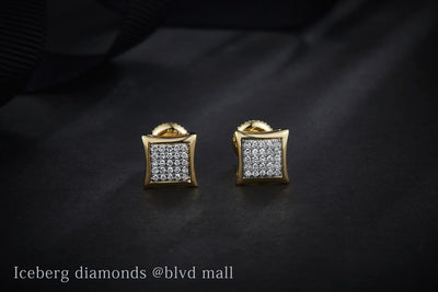 0.151 Ct. Diamond 10 Kt Gold (Yellow). Studs Earrings. (Unisex).