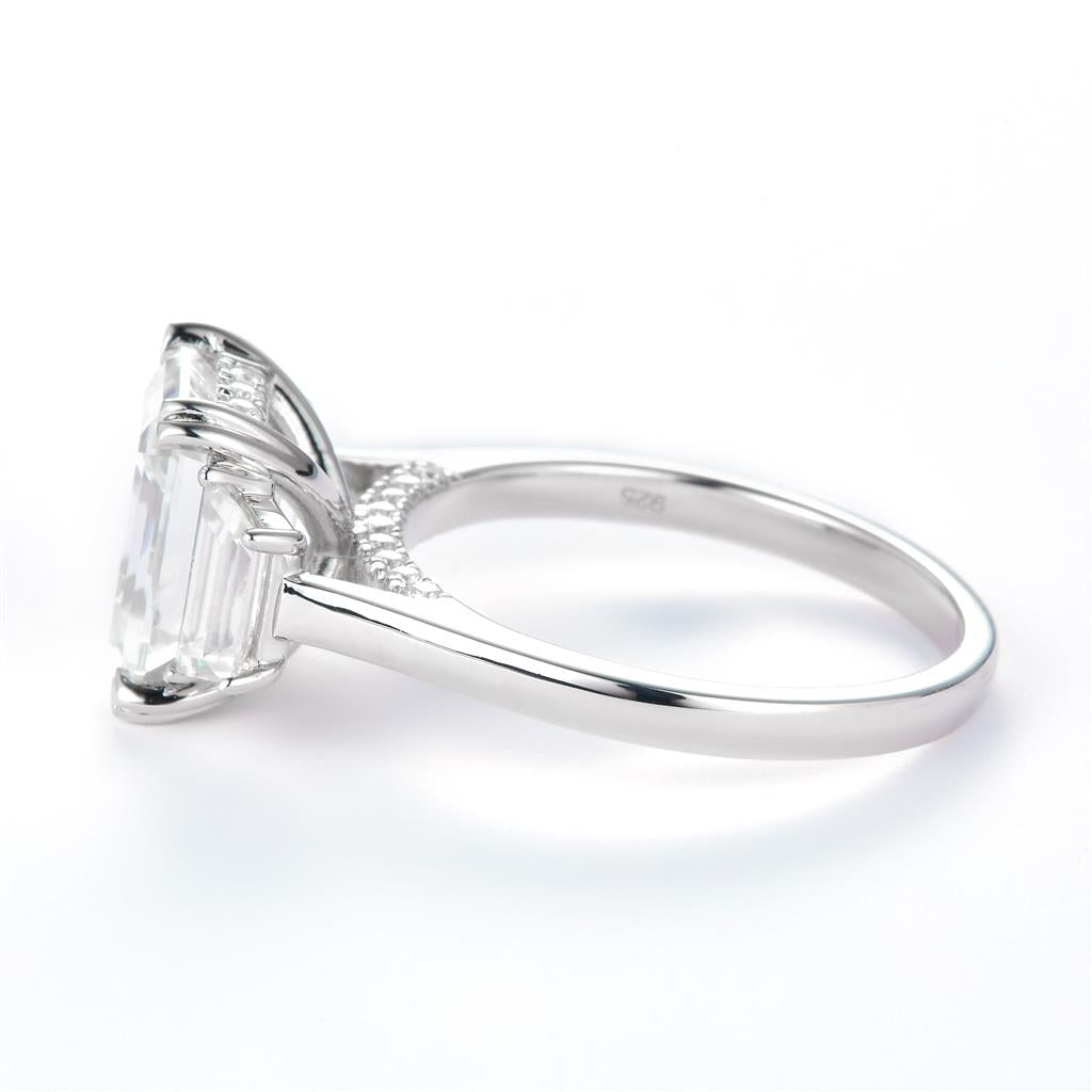 4.18 Ct. Moissanite Sterling Silver (White). Solitaire with Emerald Cut Center Stone Ring. (Women). Size 7.5