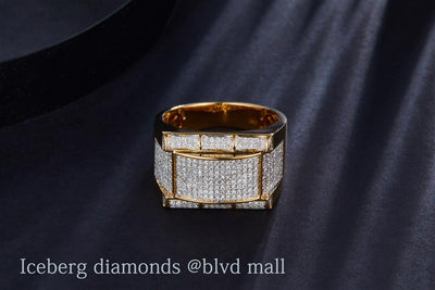 0.962 Ct. Diamond 10 Kt Gold (Yellow). with YELLOW Diamonds Ring. (Men). Size 10