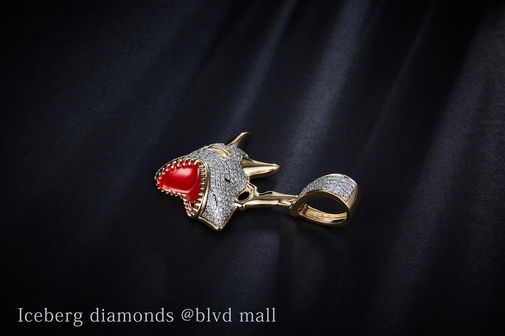 1.036 Ct. Diamond 10 Kt Gold (Yellow). Shark with Red Enamel Mouth Pendant. (Unisex).