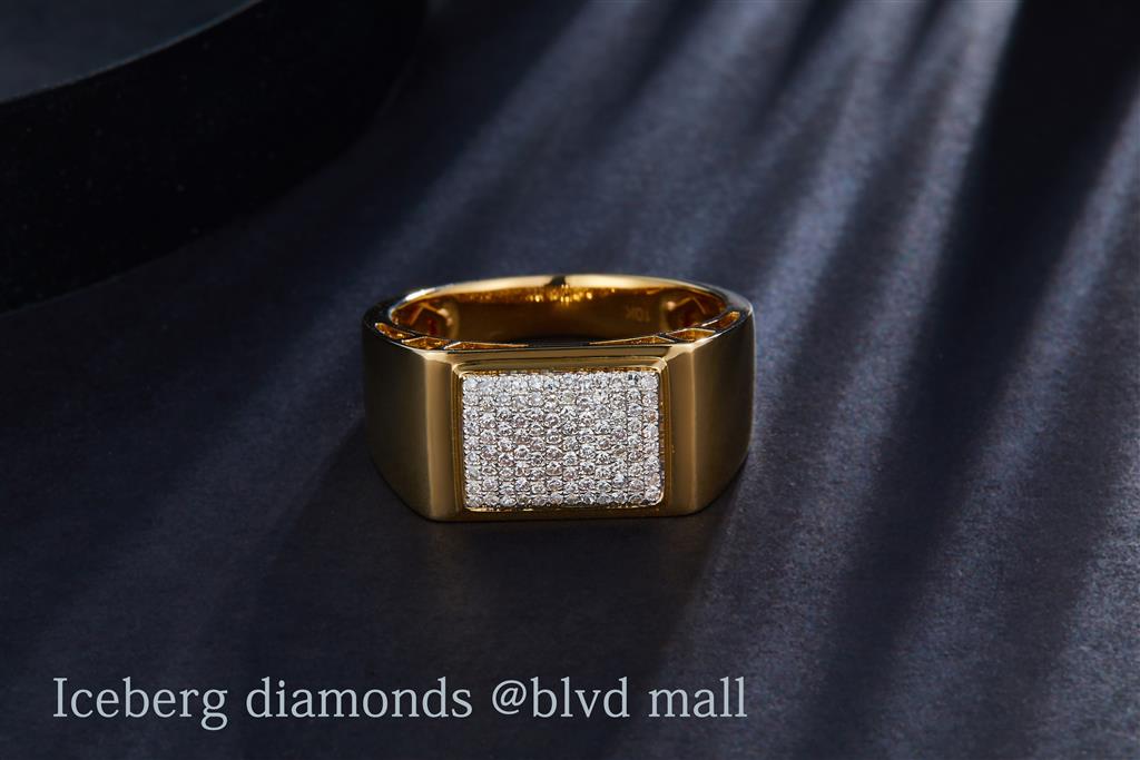 0.335 Ct. Diamond 10 Kt Gold (Yellow). Ring. (Men). Size 10