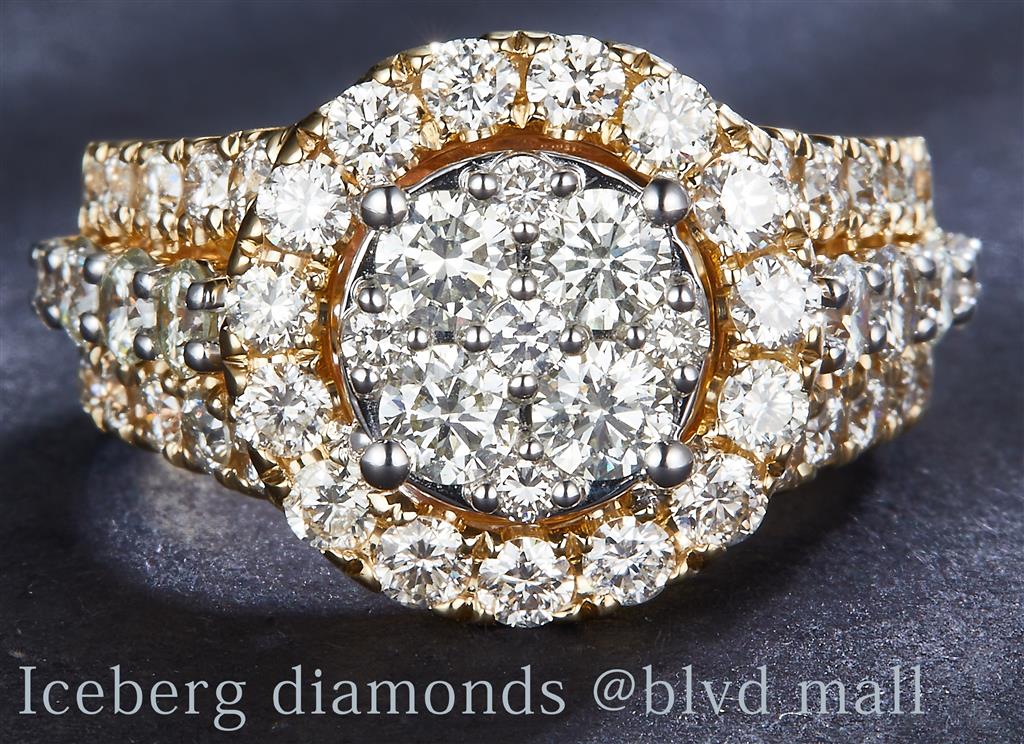 3.008 Ct. Diamond 14 Kt Gold (Yellow). Ring. (Women). Size 7