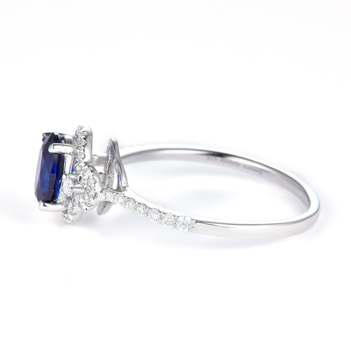 0.958 Ct. Moissanite Sterling Silver (White). Simulant Blue Sapphire Ring. (Women). Size 7.5
