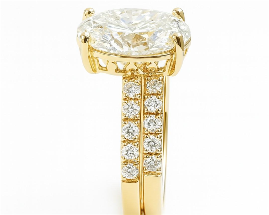 3 Ct. Diamond 10 Kt Gold (Yellow). Oval Solitaire Ring. (Women). Size 7