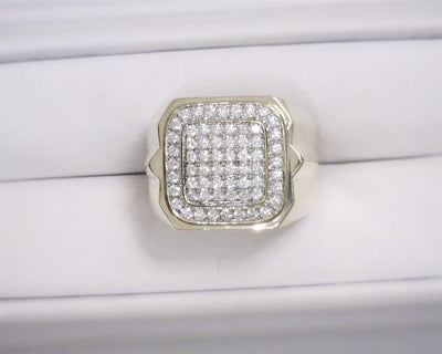 0.85 Ct. Diamond 10 Kt Gold (Yellow). Ring. (Men). Size 10