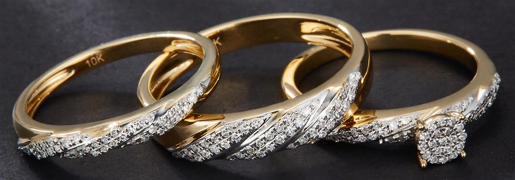 0.407 Ct. Diamond 10 Kt Gold (Yellow). Trio Set (Mens Band Size 10, Women Engag & Band) Wedding Set. Size 7.5